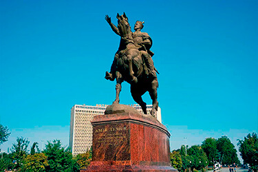 3stan-group-trip image-1