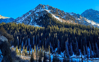 High mountain national park image