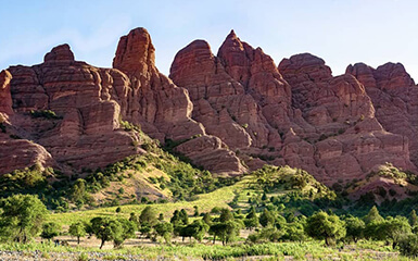 Reddish rocks image