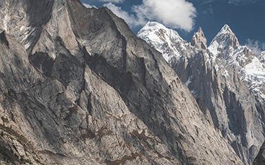 Heavenly Mountains image